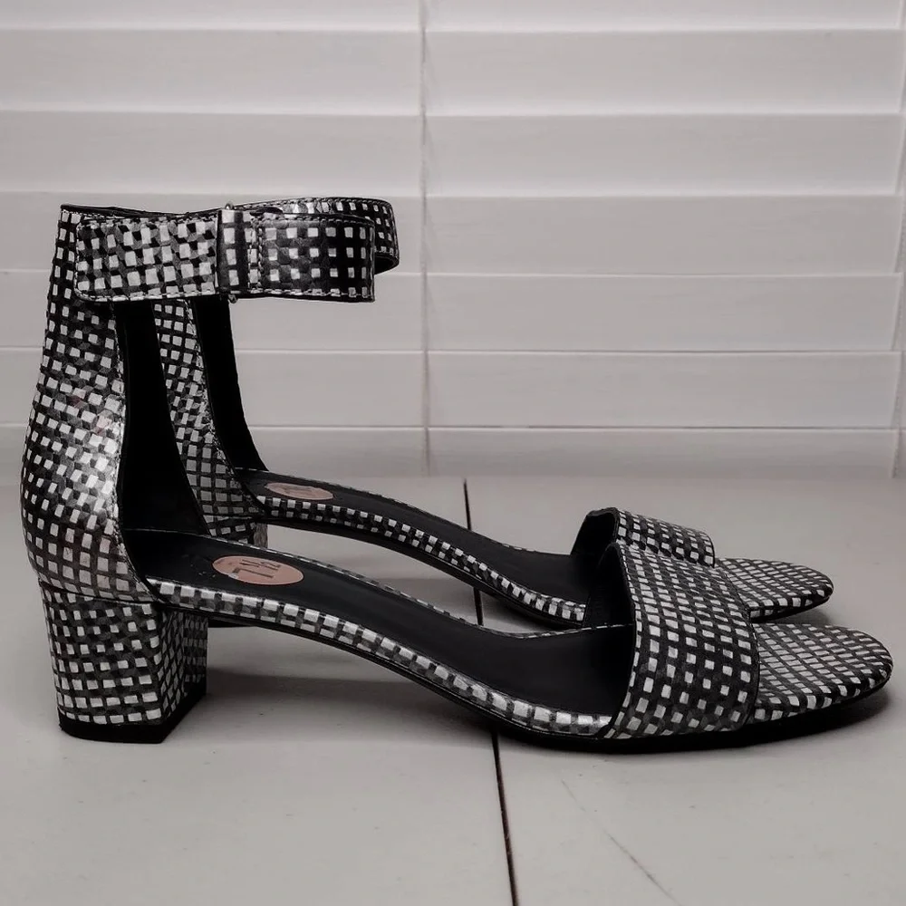 Vince rita checkered